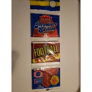 1990 Fleer Football 45 Card Factory Sealed Rack Pack - Lawrence Taylor LT